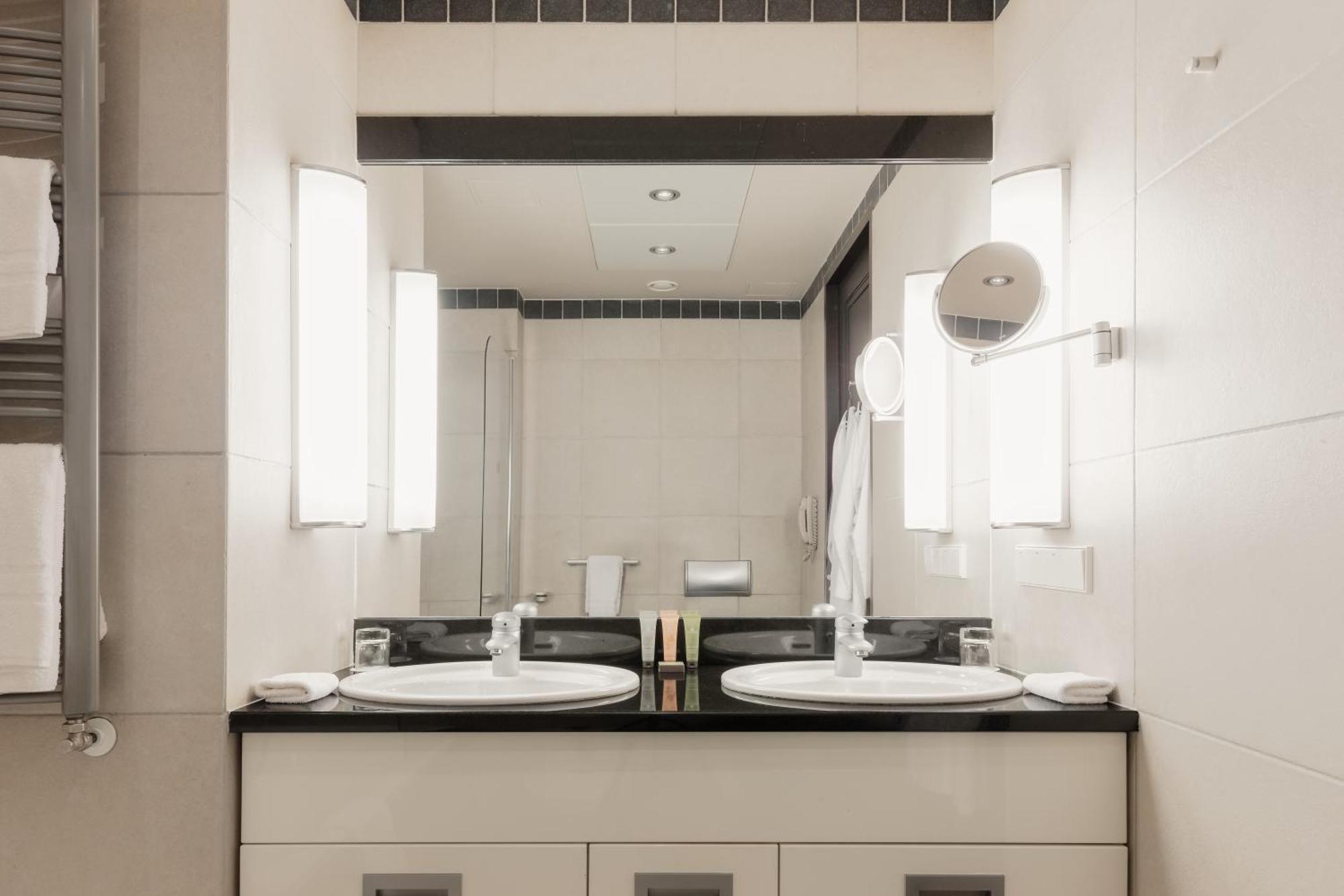 Hotel Bergs Suites Ρίγα Εξωτερικό φωτογραφία